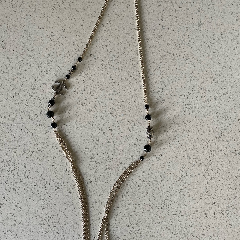 New Chanel Long Gold-tone Necklace with Resine Beads - Picture 13 of 17